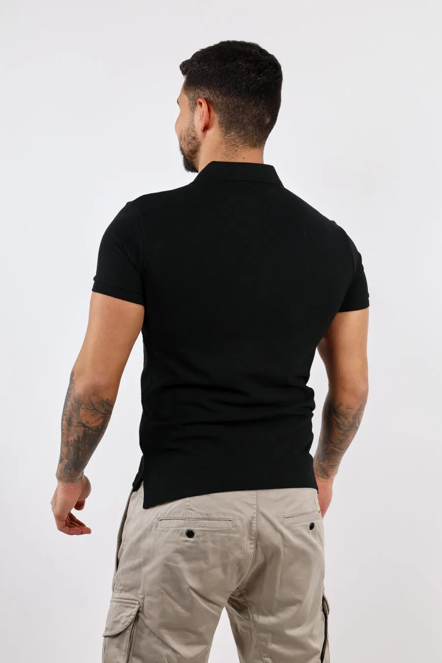 Polo negro con minilogo 
